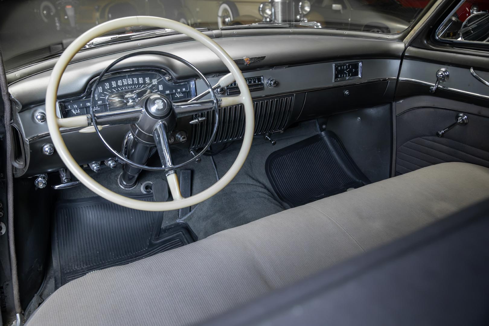 1950 Cadillac Series 62 — thumbnail 17 of 29