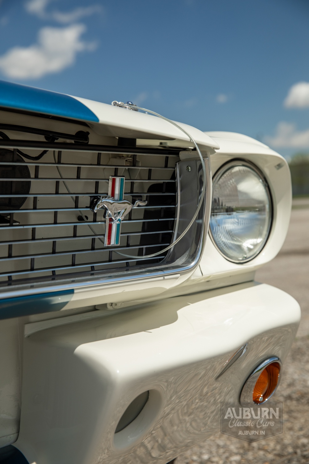 1966 Ford Mustang Shelby GT350 Replica — thumbnail 36 of 41