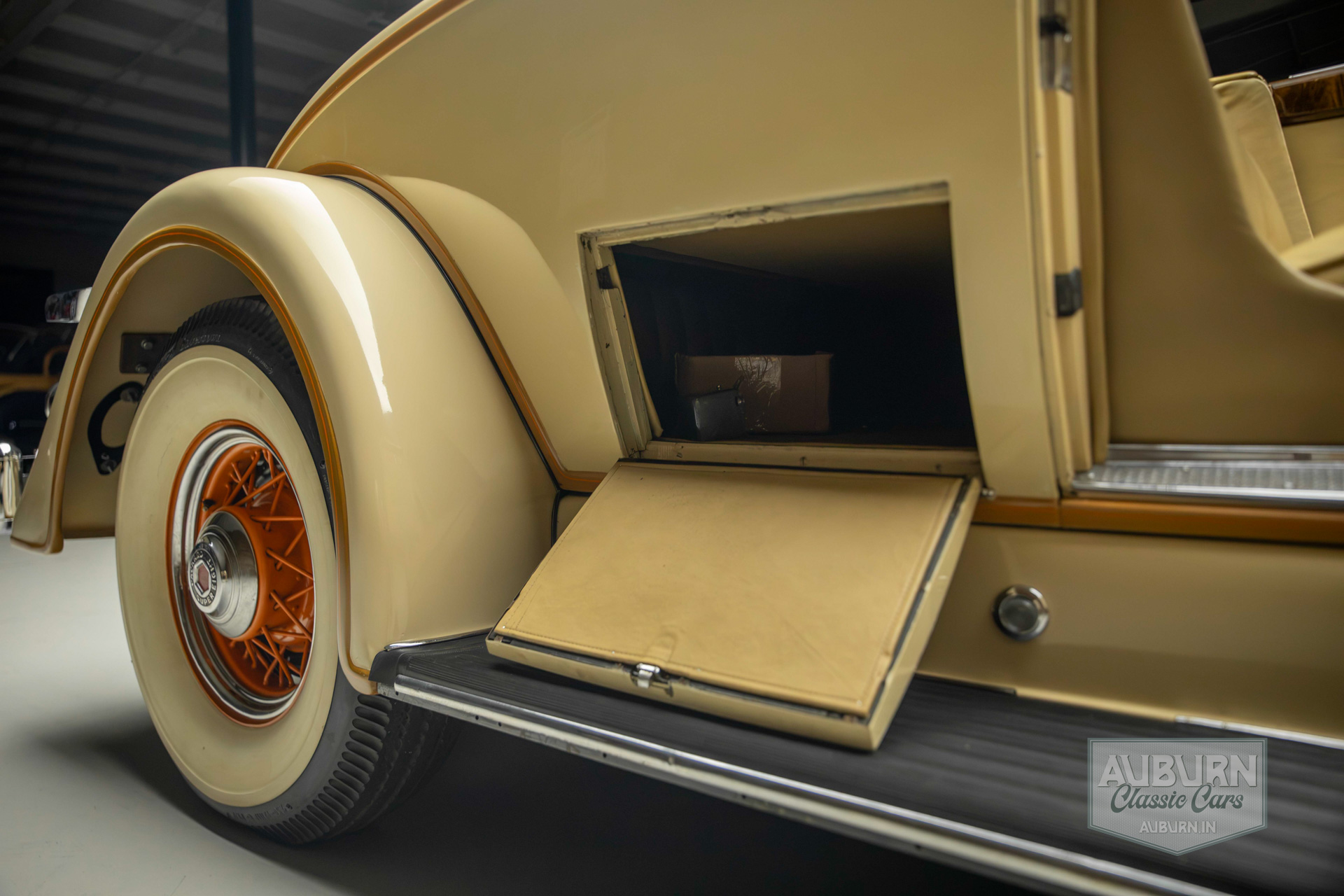 1934 Packard 1104 Super Eight Coupe Roadster — thumbnail 20 of 31
