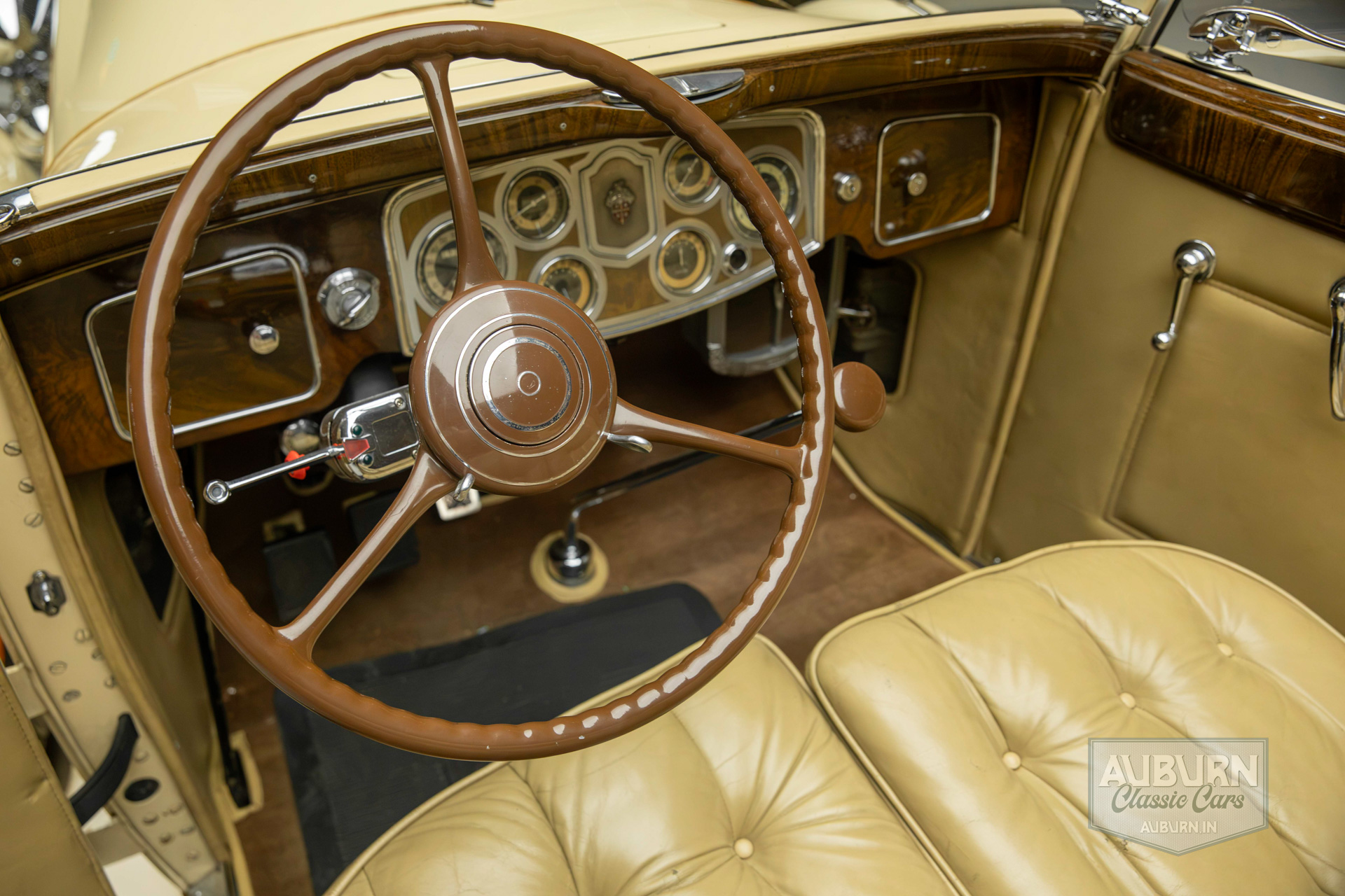 1934 Packard 1104 Super Eight Coupe Roadster — thumbnail 15 of 31