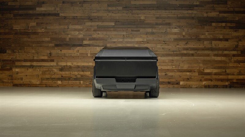 2024 Tesla Cybertruck — thumbnail 4 of 28