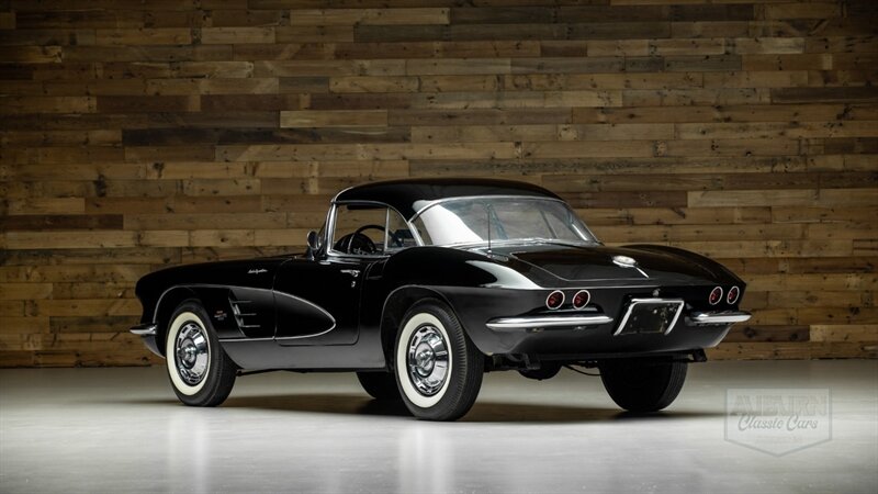 1961 Chevrolet Corvette Fuelie — thumbnail 13 of 41