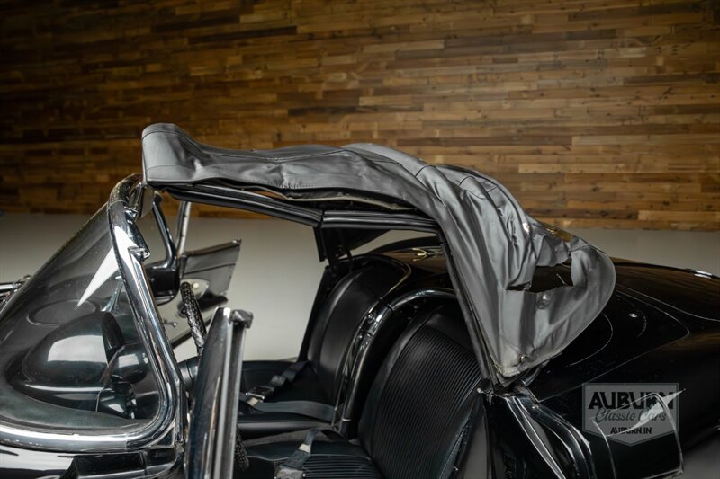 1961 Chevrolet Corvette Fuelie — thumbnail 18 of 41