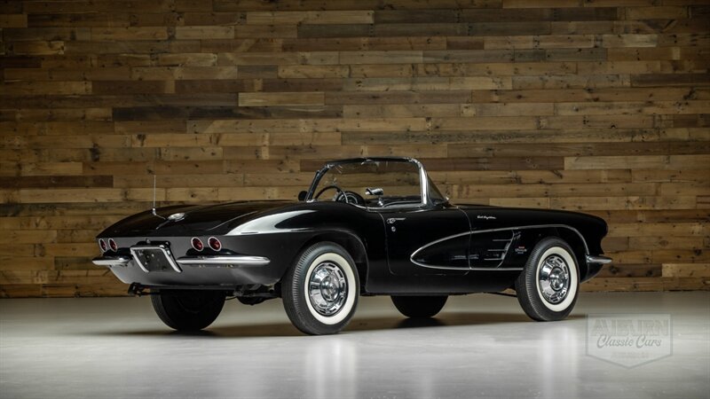 1961 Chevrolet Corvette Fuelie — thumbnail 5 of 41