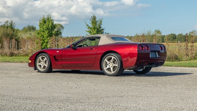 2003 Chevrolet Corvette — thumbnail 13 of 41
