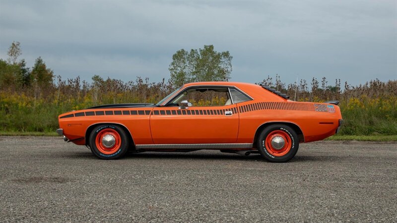 1970 Plymouth AAR Cuda — thumbnail 2 of 37