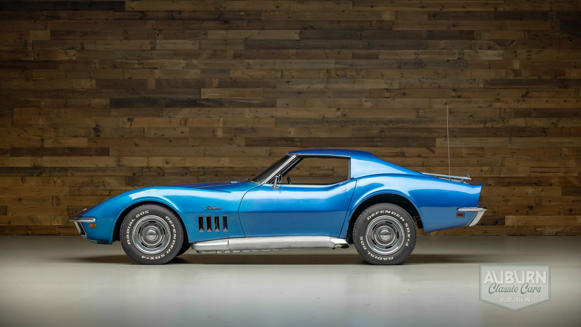 1969 Chevrolet Corvette 427 — thumbnail 2 of 33