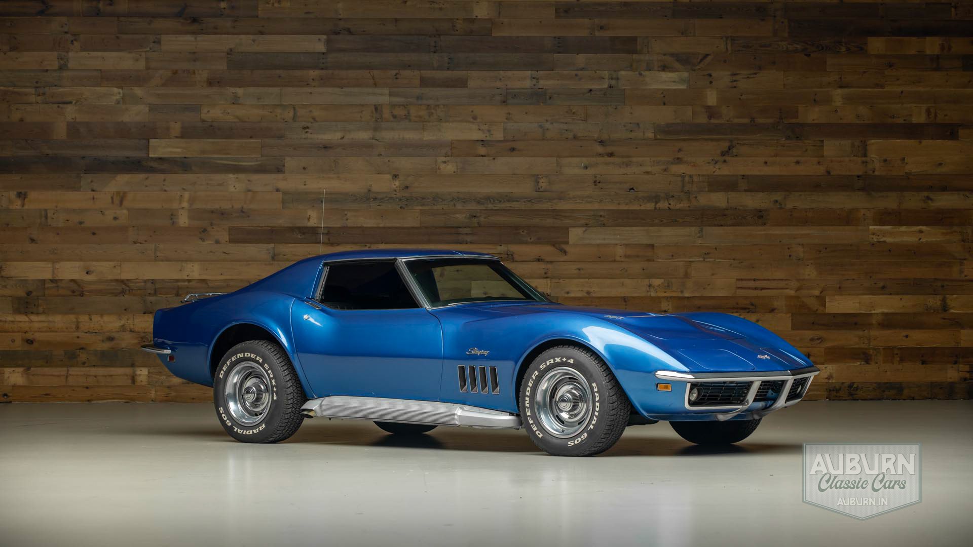 1969 Chevrolet Corvette 427 — thumbnail 7 of 33