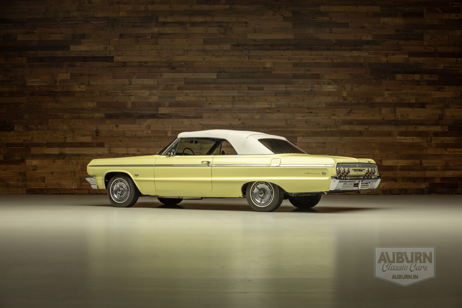 1964 Chevrolet Impala Super Sport Convertible — thumbnail 13 of 35