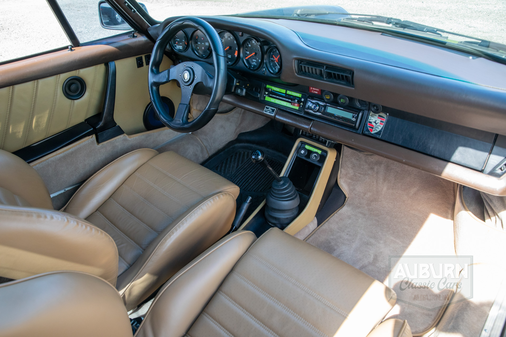 1982 Porsche 911SC — thumbnail 27 of 35