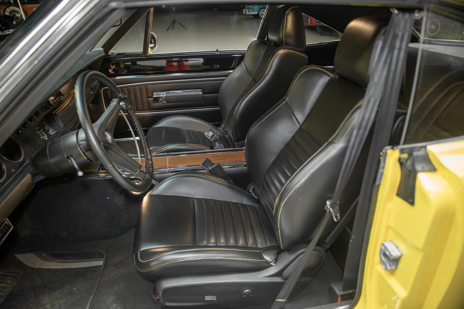 1970 Plymouth Satellite Two-Door — thumbnail 10 of 33