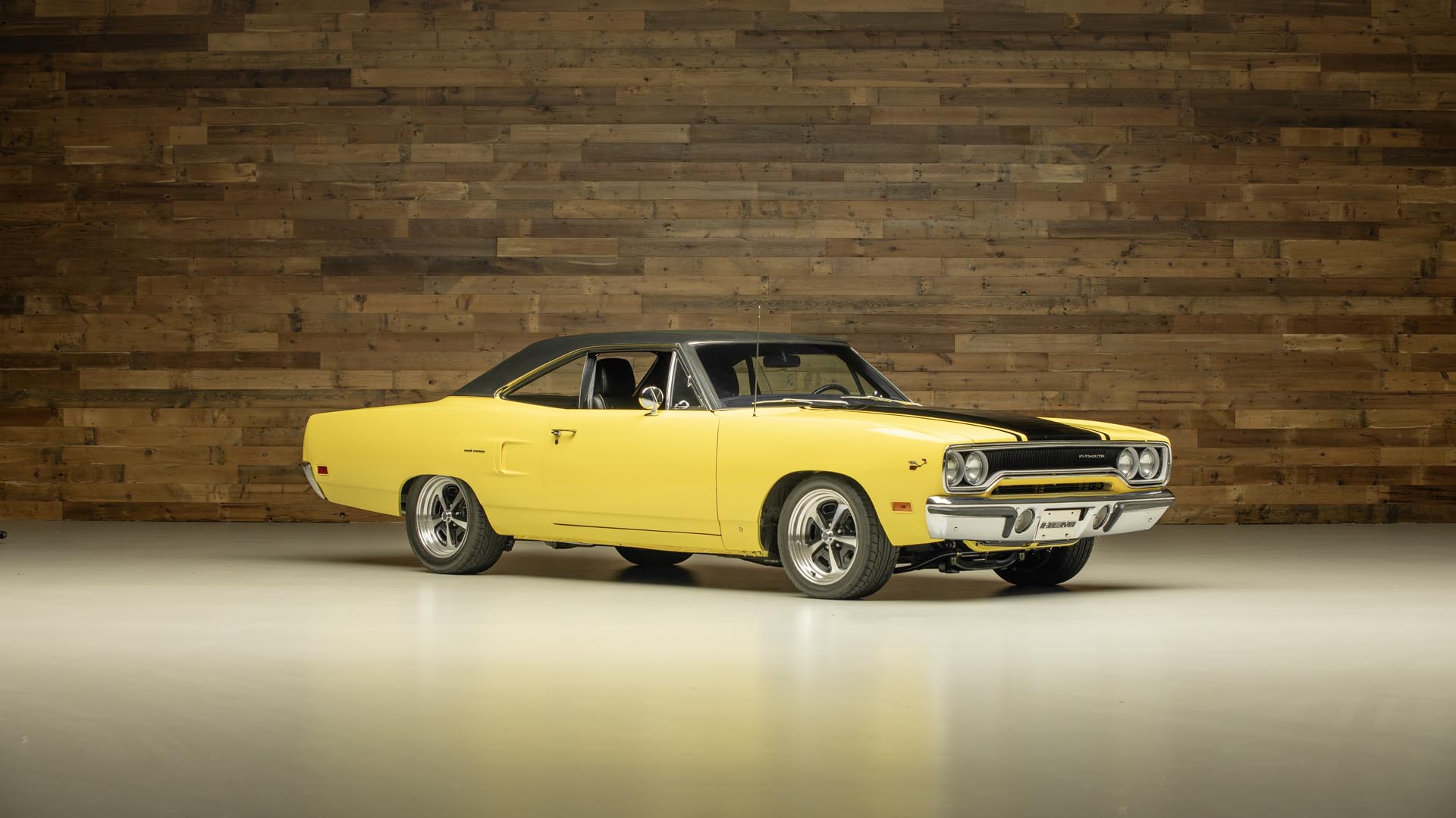 1970 Plymouth Satellite Two-Door — thumbnail 7 of 33