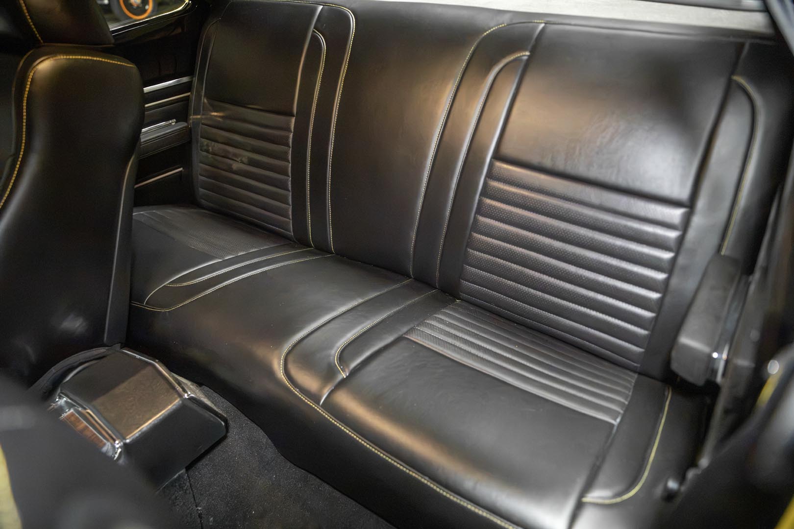 1970 Plymouth Satellite Two-Door — thumbnail 9 of 33