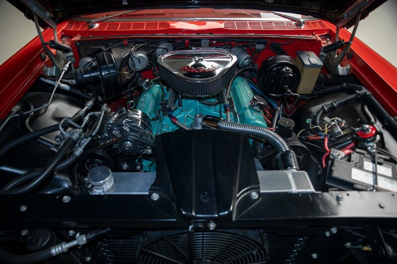 1959 Pontiac Bonneville 455 Fuelie Convertible — thumbnail 26 of 32