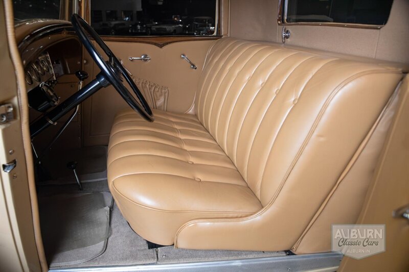1932 Auburn 8-100A Coupe — thumbnail 19 of 52