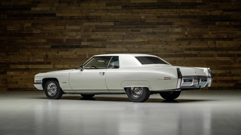 1971 Cadillac Coupe Deville — thumbnail 3 of 24