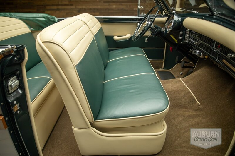 1949 Chrysler Town & Country Convertible — thumbnail 13 of 32