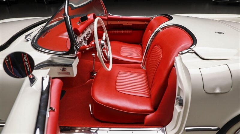 1953 Chevrolet Corvette Roadster — thumbnail 10 of 23