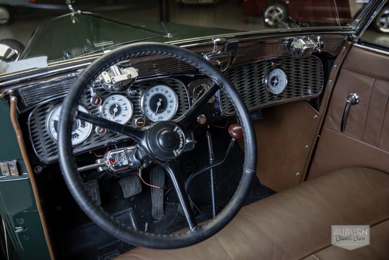 1935 Auburn 851 Phaeton — thumbnail 31 of 45