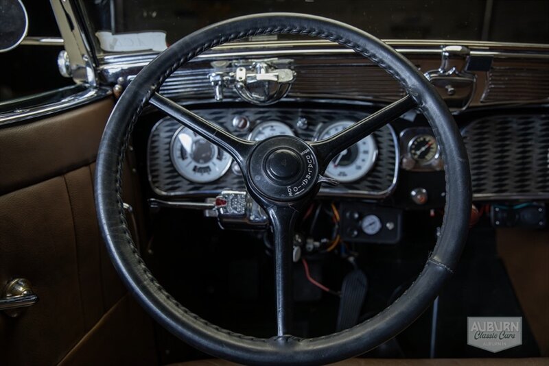 1935 Auburn 851 Phaeton — thumbnail 33 of 45