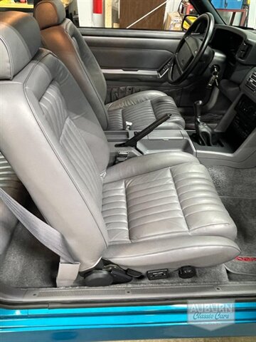 1993 Ford Mustang SVT Cobra — thumbnail 18 of 23
