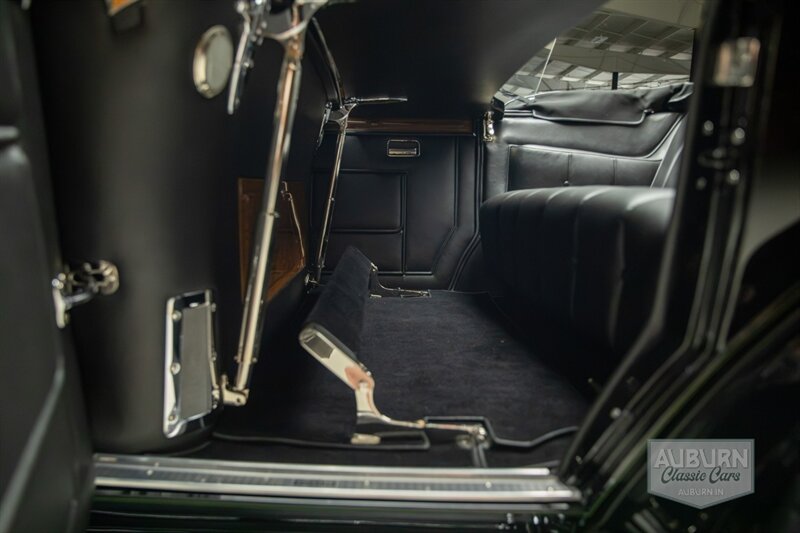 1931 Packard 840 Deluxe Eight Dual Cowl Sport Phaeton — thumbnail 36 of 47