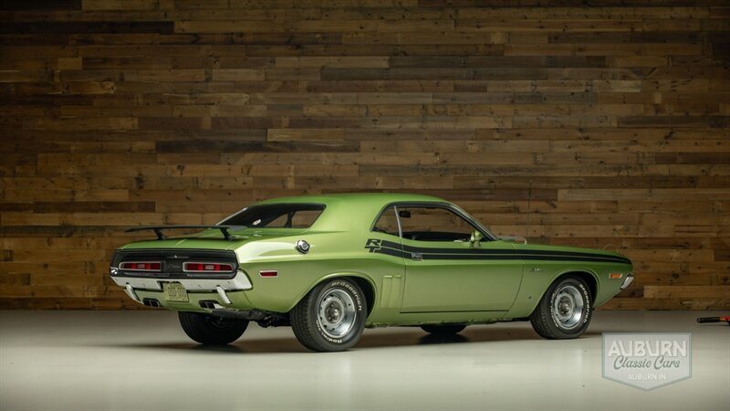 1971 Dodge Challenger 'Hemi' R/T — thumbnail 5 of 34