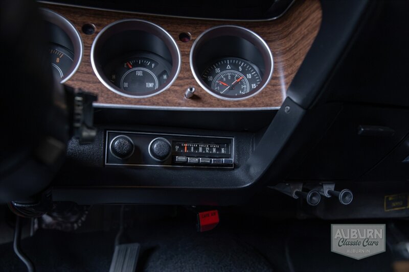 1971 Dodge Challenger 'Hemi' R/T — thumbnail 25 of 34
