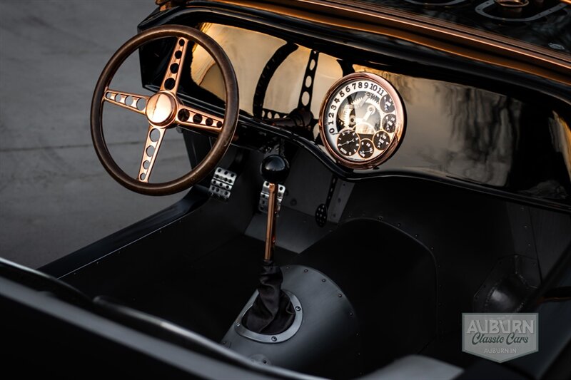 1933 Ford "Steampunk" Hot Rod — thumbnail 6 of 40