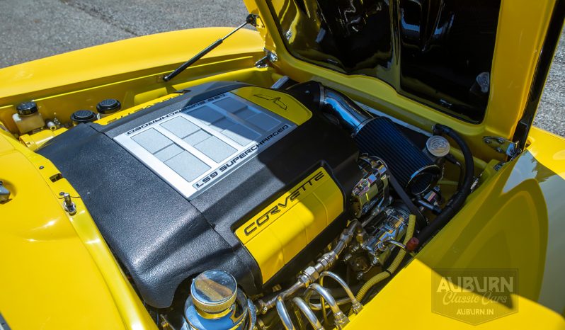 
								1965 Chevrolet Corvette RestoMod full									