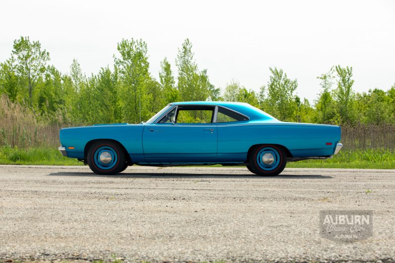 
								1969 Plymouth ‘Hemi’ Road Runner full									