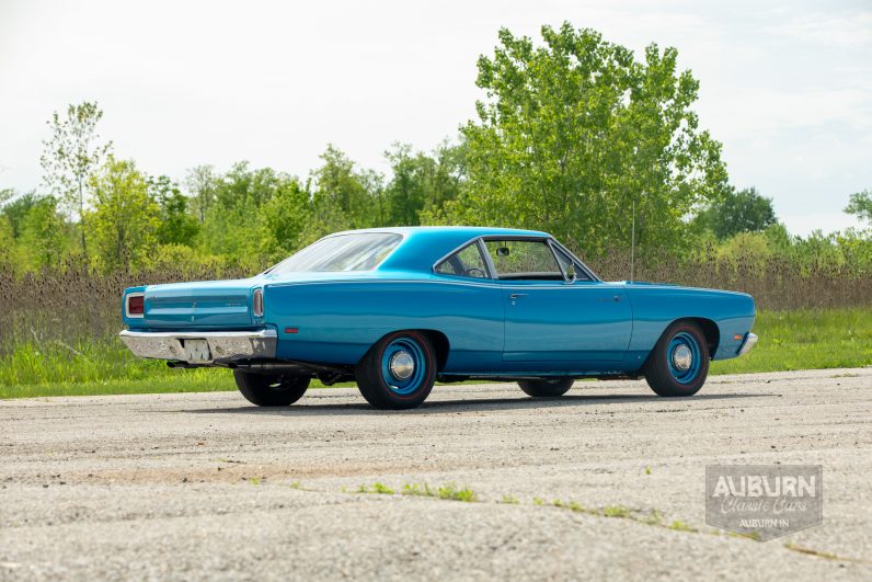 
								1969 Plymouth ‘Hemi’ Road Runner full									