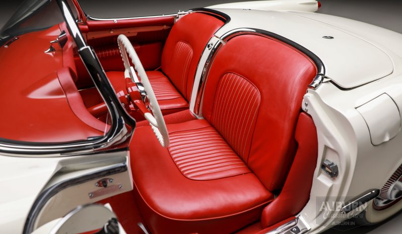 
								1953 Chevrolet Corvette full									