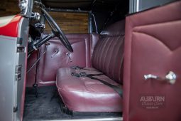 
										1932 Auburn 8-100A Custom Cabriolet full									