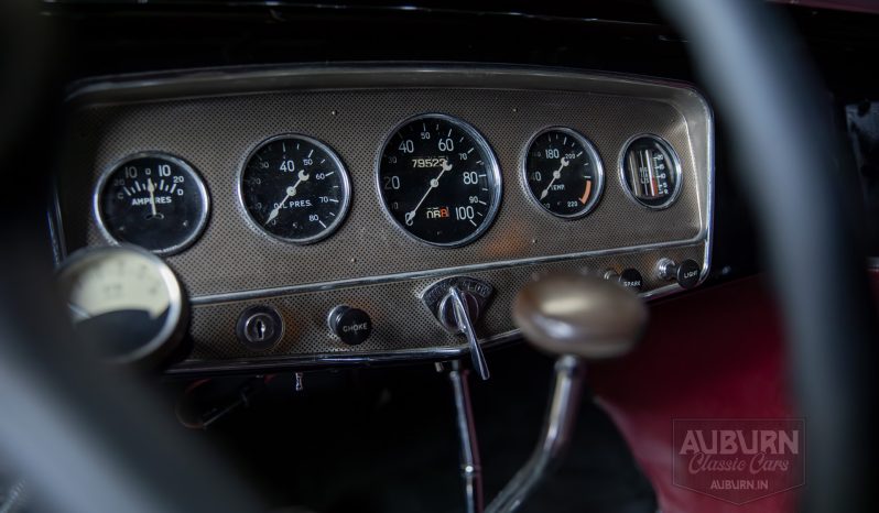 
								1932 Auburn 8-100A Custom Cabriolet full									