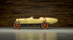 
										1915 Hudson Boattail Racer full									