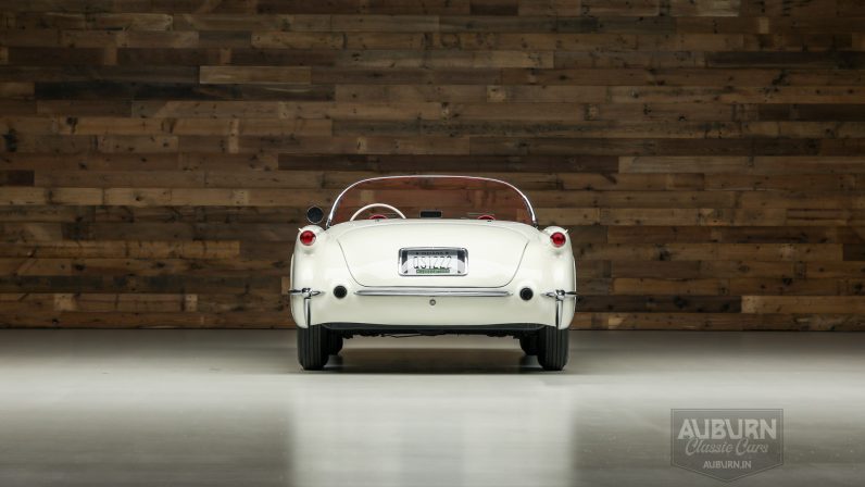 
								1953 Chevrolet Corvette Roadster full									