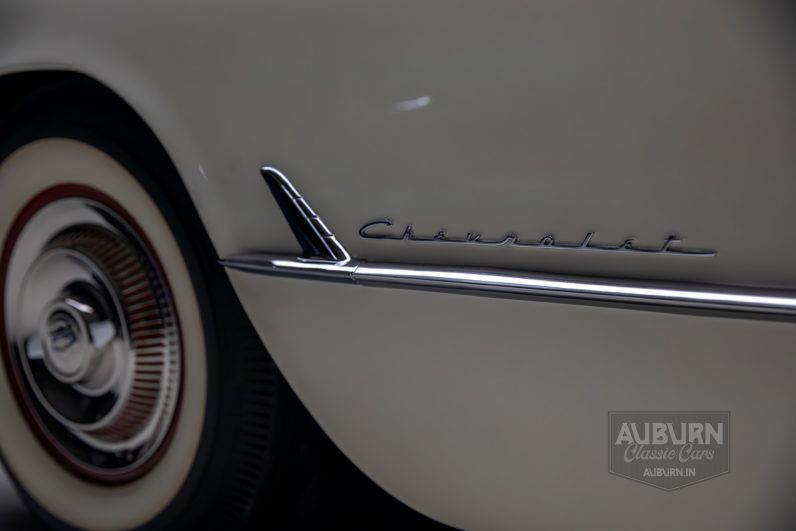 
								1954 Chevrolet Corvette Roadster full									