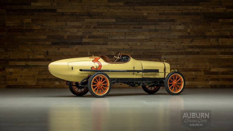 
								1915 Hudson Boattail Racer full									