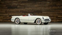 
										1953 Chevrolet Corvette Roadster full									