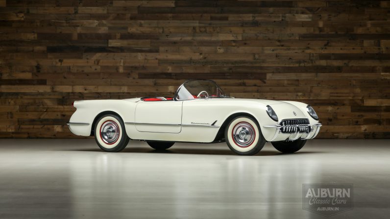 
								1953 Chevrolet Corvette Roadster full									