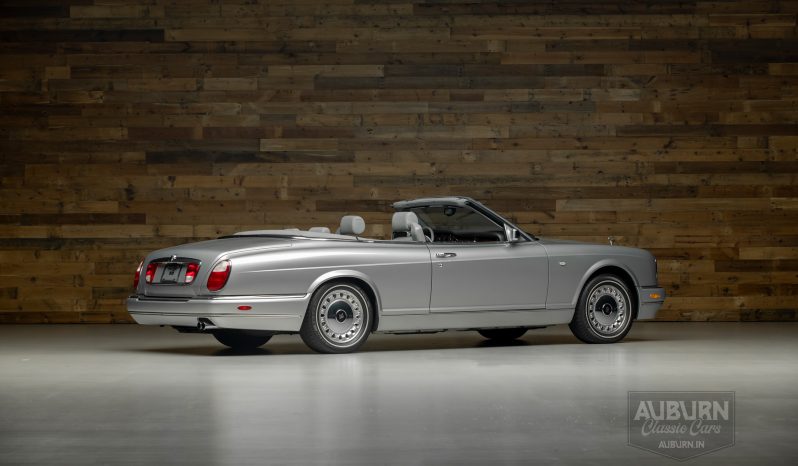 
								2001 Rolls-Royce Corniche Convertible full									