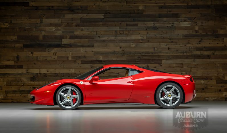 
								2011 Ferrari 458 Italia full									