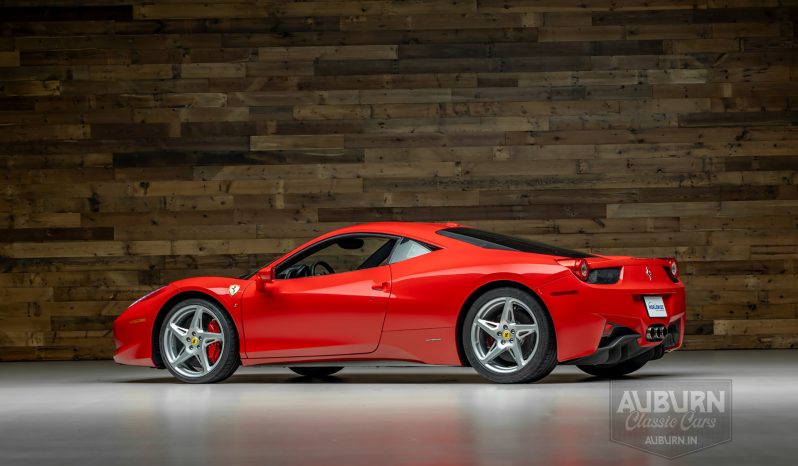 
								2011 Ferrari 458 Italia full									