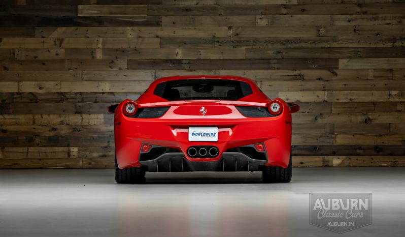 
								2011 Ferrari 458 Italia full									