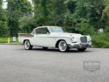 1957 Studebaker Goldenhawk