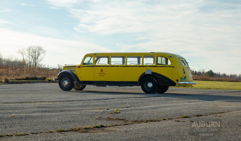 
								1937 White Model 706 Tour Bus full									