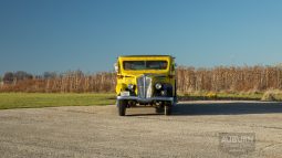 
										1937 White Model 706 Tour Bus full									