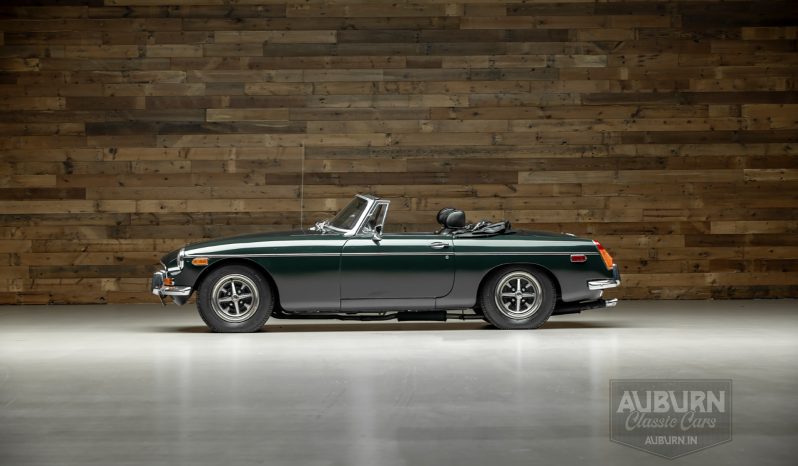 
								1972 MGB Roadster full									