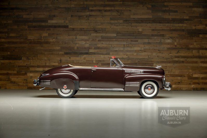 
								1941 Cadillac Series 62 Convertible Coupe full									